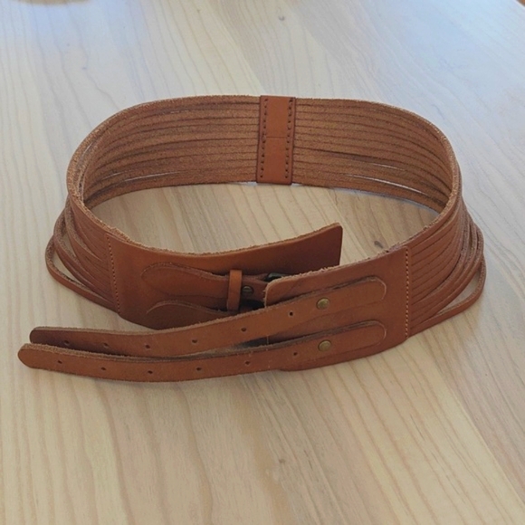 J Crew Multi-Strap Double Buckle Leather belt - Picture 5 of 5